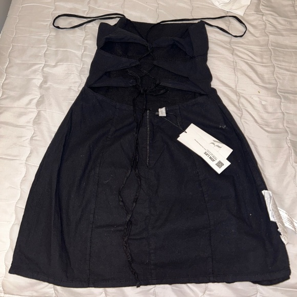 Black back Lace-Up Mini Dress with Slit by Zara - Picture 3 of 4